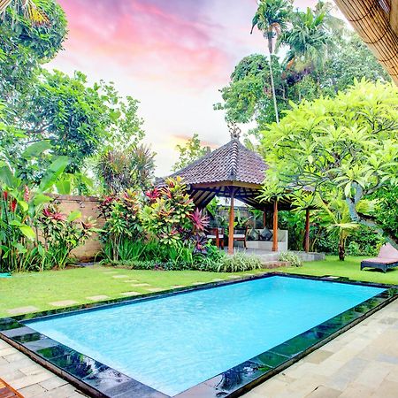 Villa Taman Rahasia, Sitara Villa Group Seminyak Kültér fotó